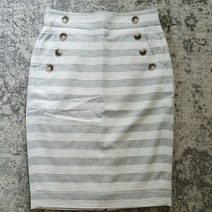 Ann Taylor Loft Skirt Size 00 Gray White Stripe